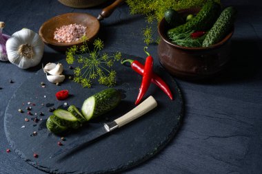 rustik taze salatalık turşusu (Polonyalı malosolne)