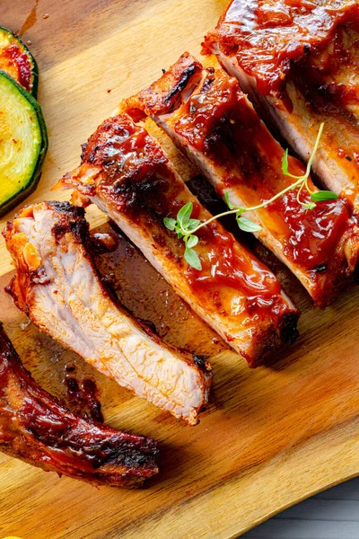 Sparerib Alla Griglia Con Verdure Varie — Foto Stock