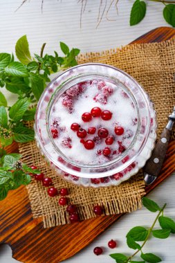 Şekerli taze frenk üzümü