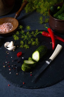 rustik taze salatalık turşusu (Polonyalı malosolne)