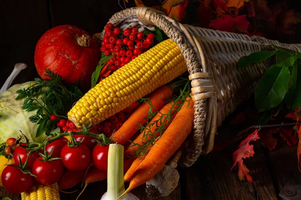 Sebzeli güzel sonbahar kornucopiası.