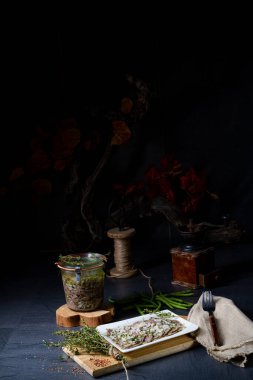 Üzümlü, lezzetli, soğuk et.