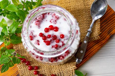 Şekerli taze frenk üzümü