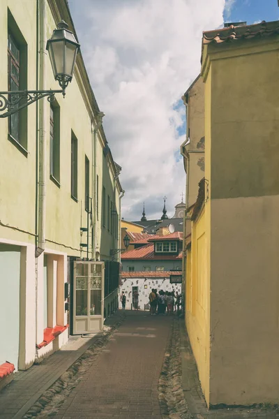 Старый город Вильнюс в летний день — стоковое фото