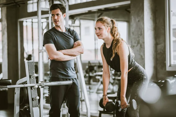 Young Adult Woman Working Out Gym Doing Bent Two Dumbbell — Stock Photo, Image