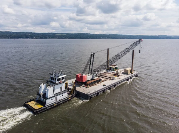 Tug Boat Pushing Cargo River — Stock Photo, Image