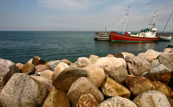 Csónak Parton Dániában Scandinavia Utazás — Stock Fotó