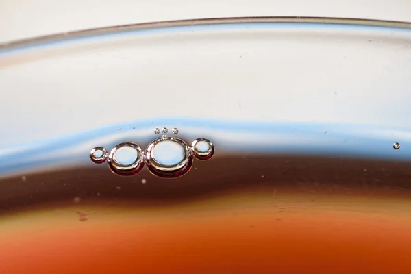 Detail Close Van Een Glas Met Rode Wijn Bubbels — Stockfoto