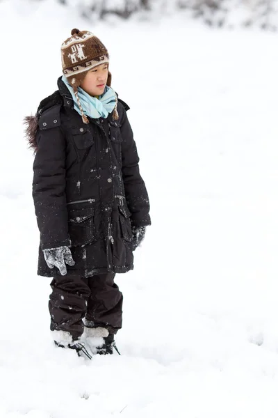Mädchen Spielt Schnee Einem Kalten Wintertag Dänemark — Stockfoto