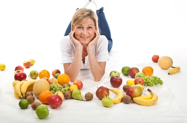 Muchas Frutas Apiladas Juntas Mujer Linda —  Fotos de Stock