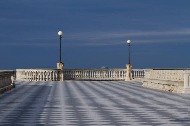 Terrazza Mascagni, Livorno İtalya 'daki denize doğru bir belvedere.