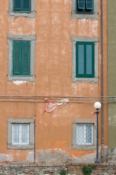 Domy Livorno Nad Morzem Liguryjskim Zachodnim Wybrzeżu Toskanii Włochy 2011 — Zdjęcie stockowe