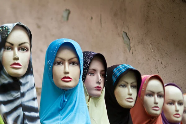 Hijab Manequins Mercado Kuala Lumpur Com Monte Pessoas Tiros Com — Fotografia de Stock