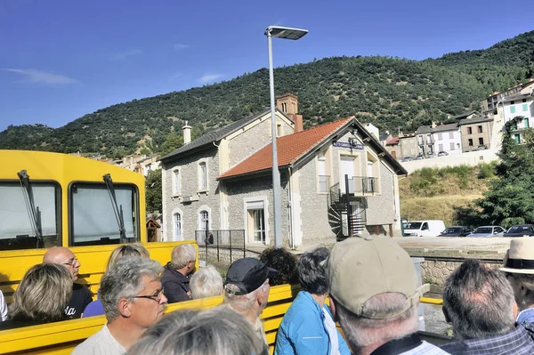 Olette France Septembre 2018 Voyageur Dans Wagon Découvert Train Jaune — Photo