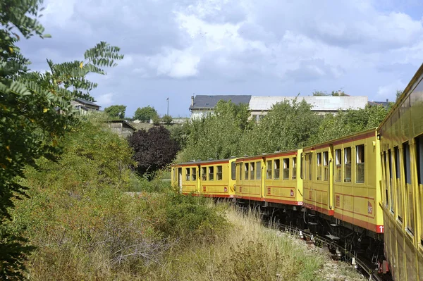 Latour Carol Francia Septiembre 2018 Pequeño Tren Amarillo Los Pirineos —  Fotos de Stock