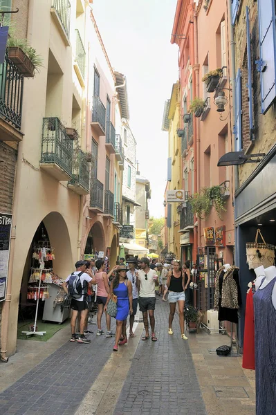 Collioure France Septembre 2018 Une Petite Rue Collioure Avec Des — Photo