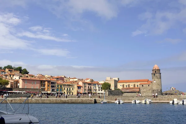 Panorama Collioure Dal Porto Con Vista Sul Villaggio Chiesa Notre — Foto Stock