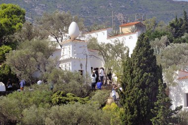 Cadaques, İspanya - 6 Eylül 2018: House of Salvador Dali, İspanya, büyük ressam İspanyol surealist Cadaques içinde