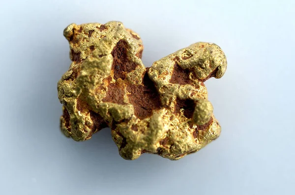 Goldnugget Hintergrund aus nächster Nähe — Stockfoto