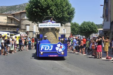 Th karavanında Fdj Lotery bir reklam araba Passage