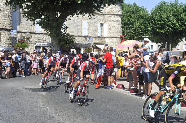 Passagem dos ciclistas do Tour de France — Fotografia de Stock