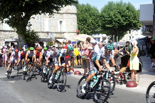 Pasaje de los ciclistas del Tour de Francia — Foto de Stock