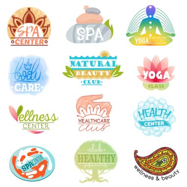 Spa logo vektör güzellik spa merkezi logo tasarım kümesiyle çiçek veya yaprak sembol illüstrasyon doğal beyaz arka plan üzerinde izole çiçek sağlık yoga işareti yazı