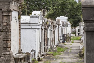 new orleans Lafayette mezarlığına tarihi mezar taşları ile