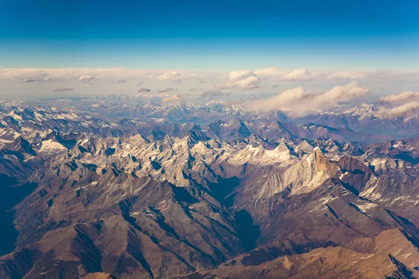 Schöne Aussicht Aus Dem Flugzeug Auf Die Berge Des Himalaya — Stockfoto