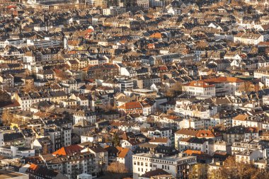 kırmızı çatılar ile gündüz üzerinde hava Frankfurt am Main