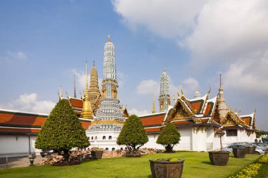 Bangkok tapınak alanında Zümrüt Buda grand palace, ünlü prangs