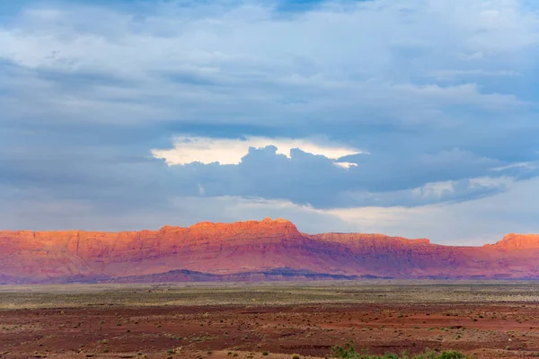 Eco Acantilados Atardecer Cerca Del Gran Cañón Con Espectacular Paisaje —  Fotos de Stock