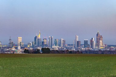 Frankfurt Main manzarası gece Panoraması