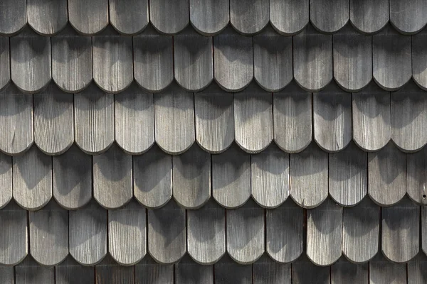 Holzdach Alte Traditionelle Dachdeckermethode Dachschindeln Und Erschütterungen Sind Für Ihre — Stockfoto