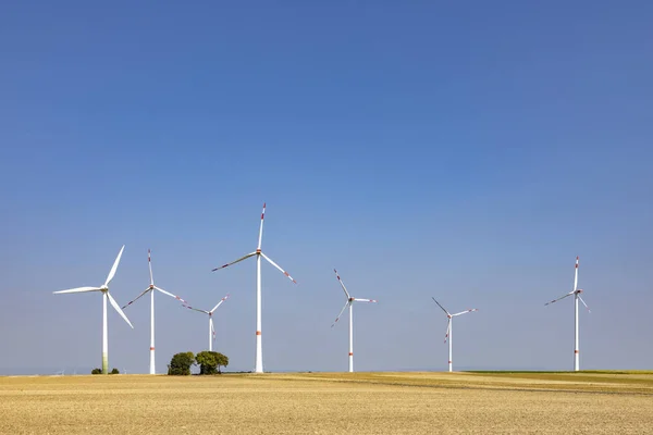 Éolienne Dans Paysage Rural Sous Ciel Bleu Allemagne — Photo