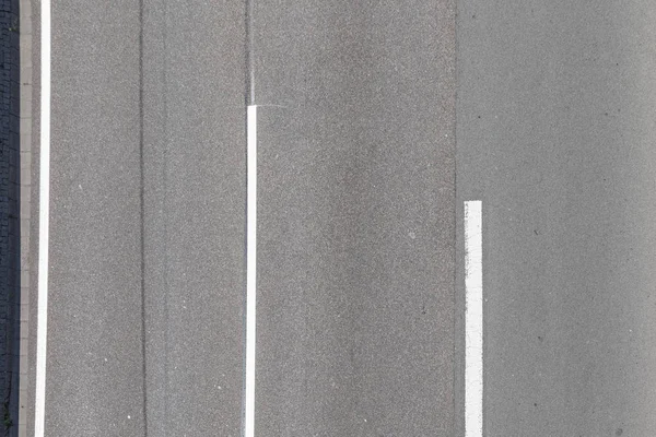 Antenne Der Leeren Autobahn Mit Weißen Markierungen — Stockfoto