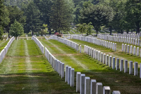 Τάφοι Στο Εθνικό Νεκροταφείο Arlington Στην Ουάσιγκτον — Φωτογραφία Αρχείου