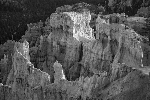 Piękny Krajobraz Bryce Canyon Wspaniałe Powstawania Kamieni Jak Amfiteatr Świątynie — Zdjęcie stockowe