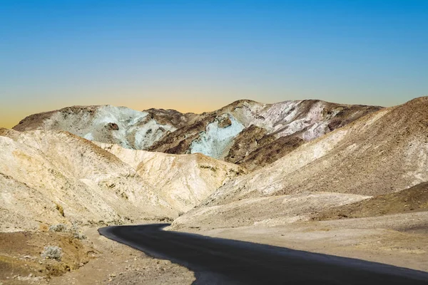 Strada Panoramica Artisti Guidare Nella Valle Della Morte Arount Pietre — Foto Stock