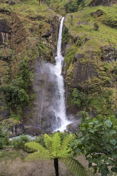 Beautiful Waterfall Annapurna Range Nepal — Stock Photo, Image