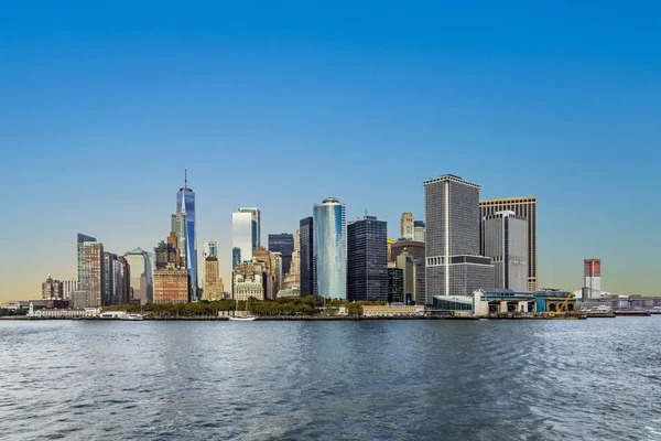 Horizonte Escénico Nueva York Con Cielo Azul Claro —  Fotos de Stock