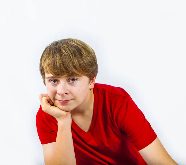 Retrato Bonito Sorrindo Adolescente Menino — Fotografia de Stock