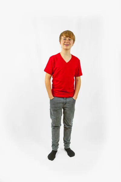 Χαμογελά Ευτυχισμένη Αναψυχής Νεαρό Εφηβικό Αγόρι Στο Studio — Φωτογραφία Αρχείου