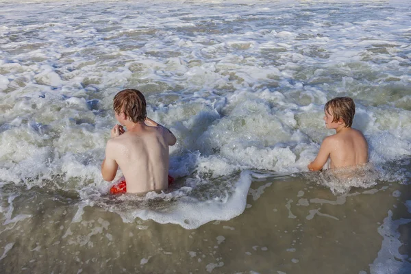 Boys Having Fun Sitting Waves — Stock Photo, Image