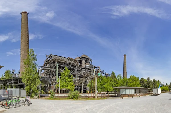 Nieużywane Wielkopiecowy Roślin Duisburg Ruhr Obszar Dzielnicy Przemysłu Ruiny — Zdjęcie stockowe