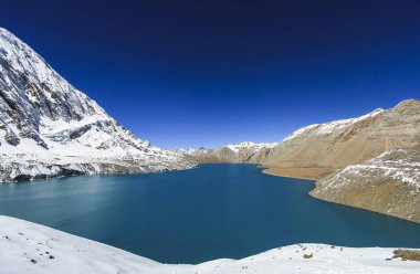 Tilicho Gölü (4,919 m) Nepal Himalayalar Annapurna aralığı