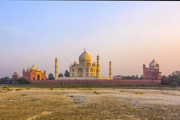 Taj Mahal Rzeki Yamuna Zachód Słońca — Zdjęcie stockowe