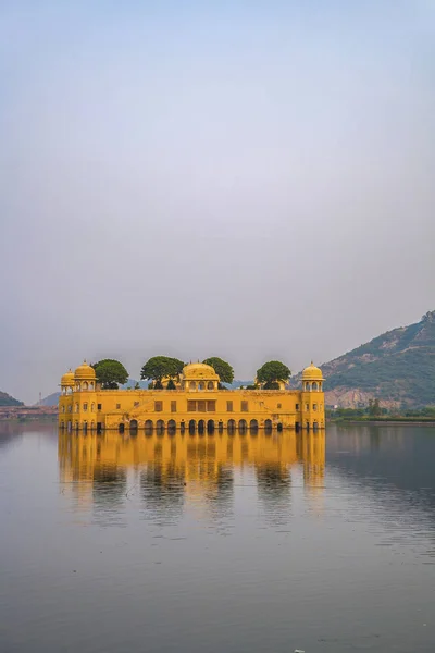 サガール湖の水の宮殿 Jal Mahal ジャイプール ラジャスタン インド 18世紀 Dzhal Mahal — ストック写真