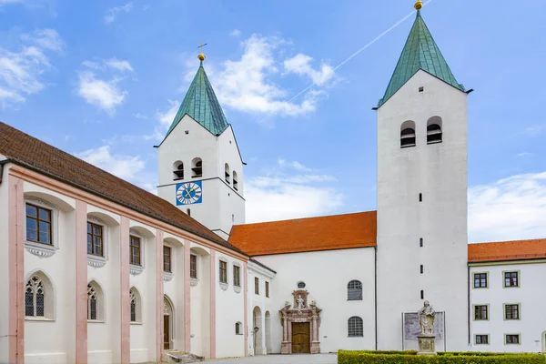 Torenspitsen freising kathedraal — Stockfoto