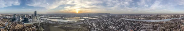 Panoramic aerial of Vienna with river Danube — Stock Photo, Image